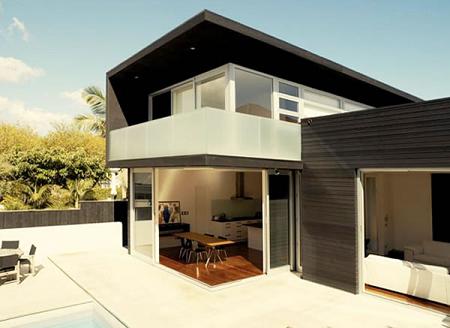 Las lineas rectas dominan las fromas de esta casa modernista de George Architects Las lineas rectas dominan las fromas de esta casa modernista de George Architects