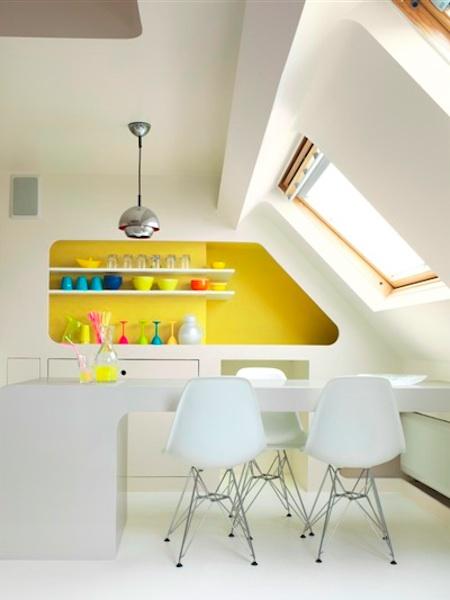 Decoración de interiores en colores vivos e intensos peinture_levis_fluo_mix_collection_3.jpg