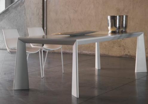 Comesa_White_Dining_Furniture.JPG