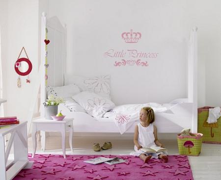 Decora el dormitorio infantil con cabeceros altos!