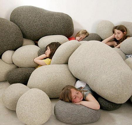 childrens_furniture_and_play_rooms.jpg